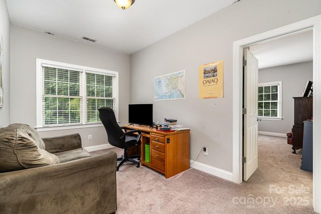 7602 Windsor Forest Place, Harrisburg, NC 28075