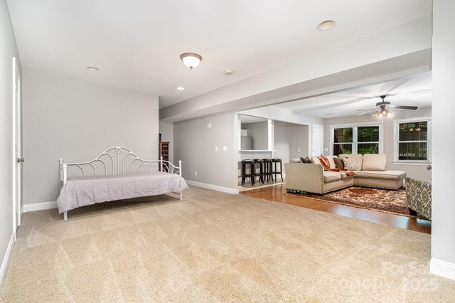 7602 Windsor Forest Place, Harrisburg, NC 28075
