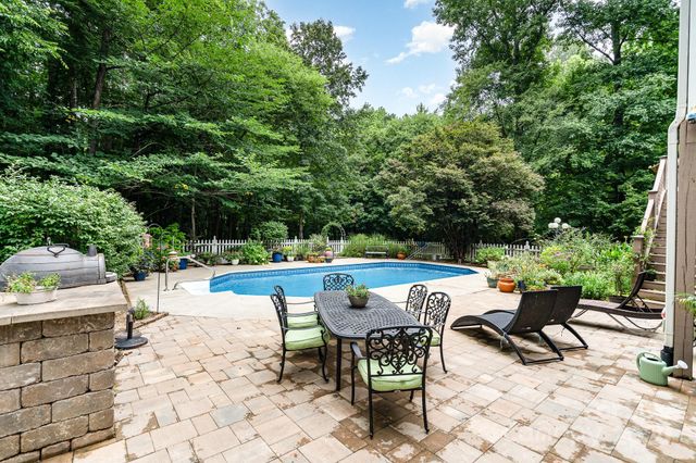 7602 Windsor Forest Place, Harrisburg, NC 28075