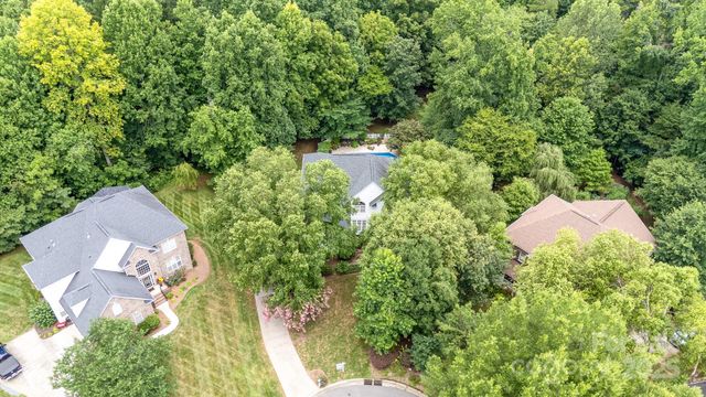 7602 Windsor Forest Place, Harrisburg, NC 28075