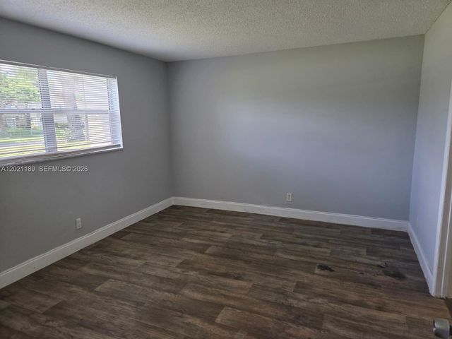 8060 N Colony Cir N 103, Tamarac, FL 33321