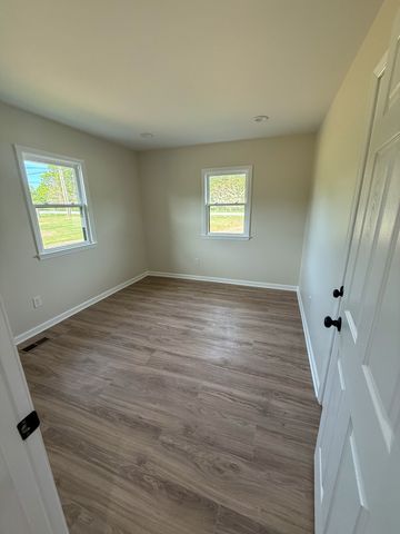 5902 Beersheba Hwy, Mcminnville, TN 37110
