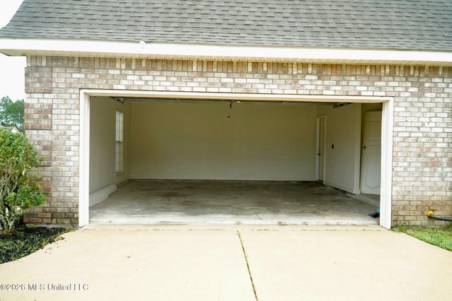 6805 Dickens Way Drive, Ocean Springs, MS 39564