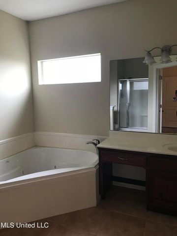 6805 Dickens Way Drive, Ocean Springs, MS 39564