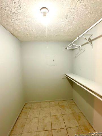 8036 WINSFORD, San Antonio, TX 78239