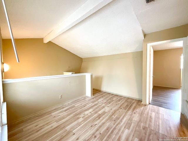 8036 WINSFORD, San Antonio, TX 78239