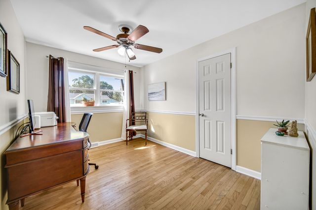 8210 Hillcrest Drive, Orland Park, IL 60462