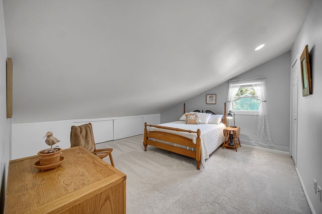 8210 Hillcrest Drive, Orland Park, IL 60462