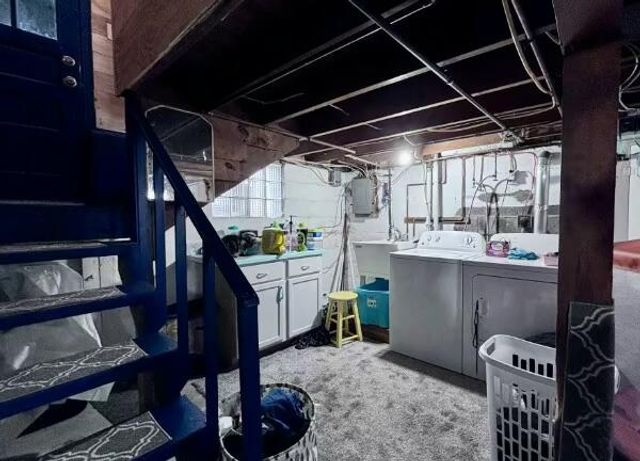 2152 Crisman Road, Portage, IN 46368