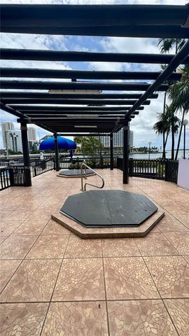 905 Brickell Bay Dr 1631, Miami, FL 33131