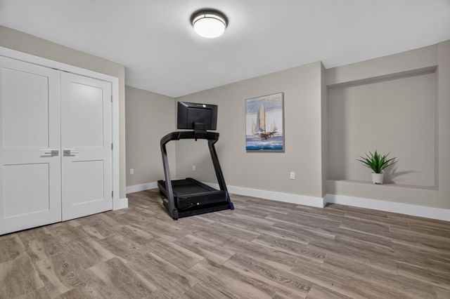 611 Centre St 1, Newton, MA 02458