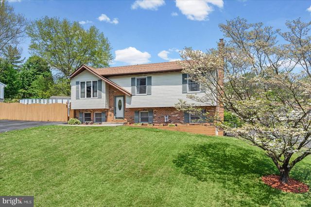 7125 MACBETH WAY, Sykesville, MD 21784