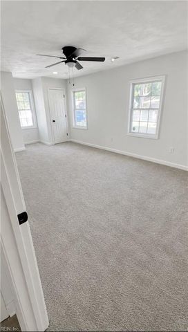 5806 Fawkes ST, Portsmouth, VA 23703