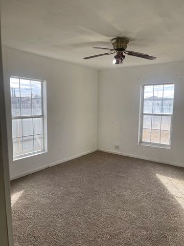 610 S Calhoun St, Midland, TX 79701