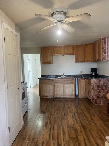 610 S Calhoun St, Midland, TX 79701