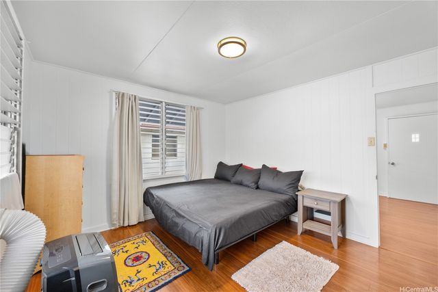 631 Hausten Street 4, Honolulu, HI 96826