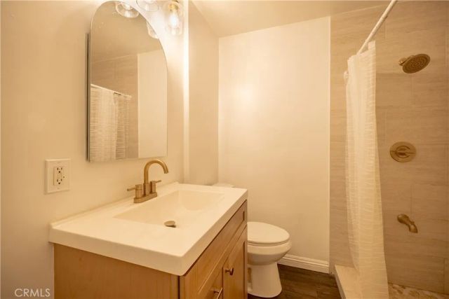 939 N Orange, Azusa, CA 91702