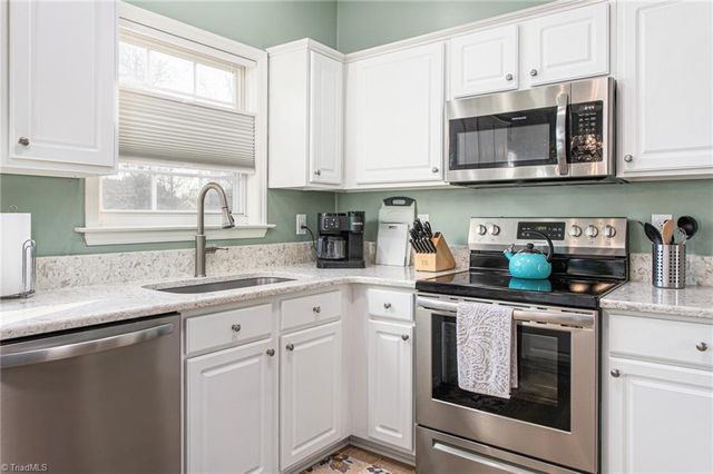 1317 Salem Crossing Road, Kernersville, NC 27284