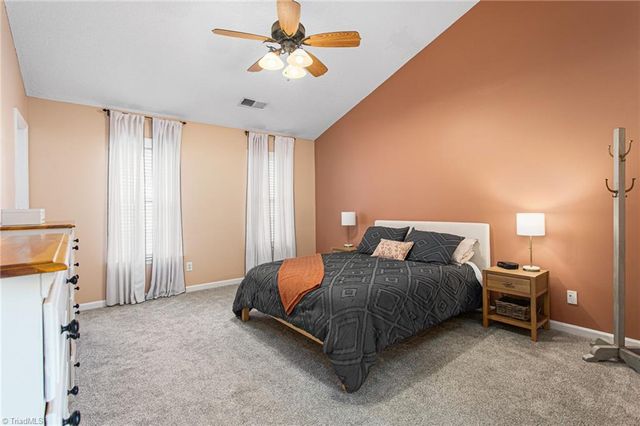 1317 Salem Crossing Road, Kernersville, NC 27284