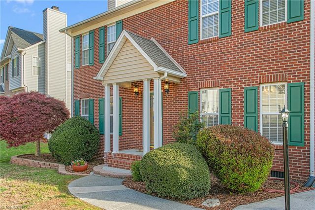 1317 Salem Crossing Road, Kernersville, NC 27284