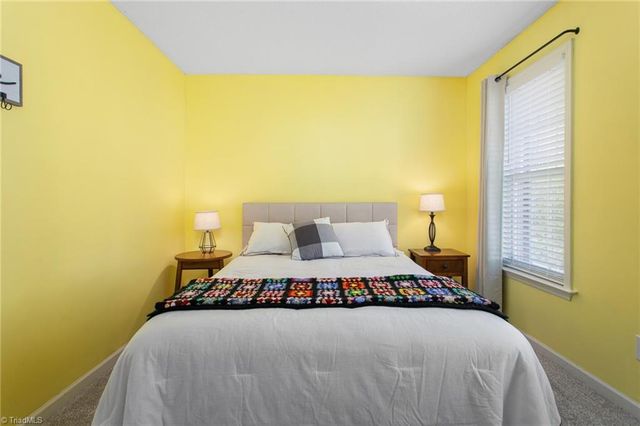 1317 Salem Crossing Road, Kernersville, NC 27284