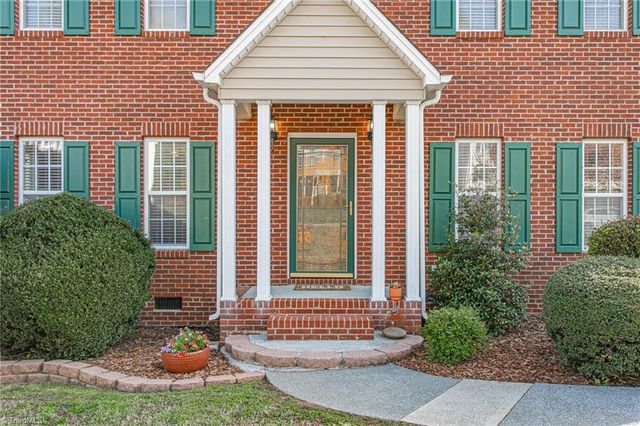 1317 Salem Crossing Road, Kernersville, NC 27284