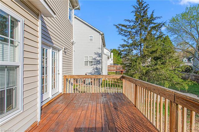 1317 Salem Crossing Road, Kernersville, NC 27284