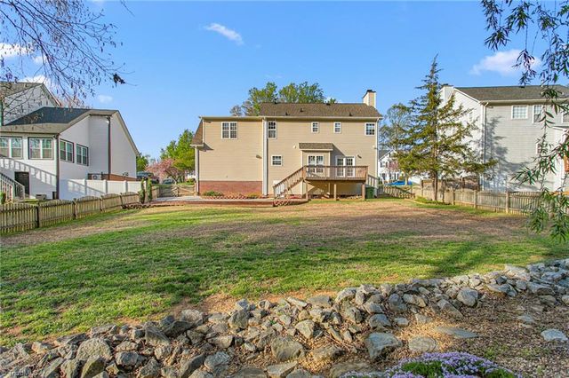 1317 Salem Crossing Road, Kernersville, NC 27284