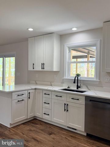 206 SAYLERS CREEK RD, Locust Grove, VA 22508
