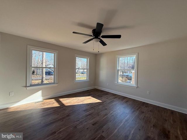 206 SAYLERS CREEK RD, Locust Grove, VA 22508