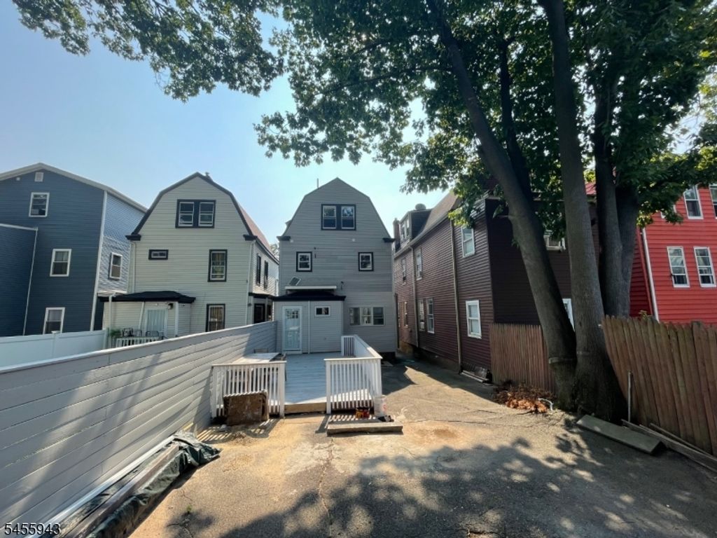 823 S 14Th St, Newark City, NJ 07108 — photo 4