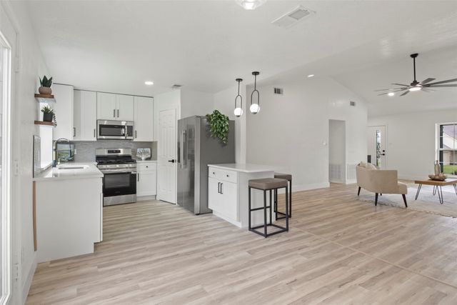 1612 Huntington Drive, Mesquite, TX 75149
