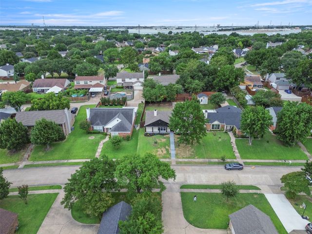 1612 Huntington Drive, Mesquite, TX 75149
