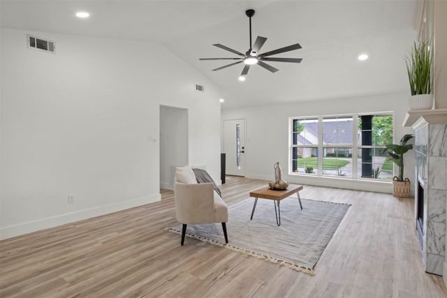 1612 Huntington Drive, Mesquite, TX 75149