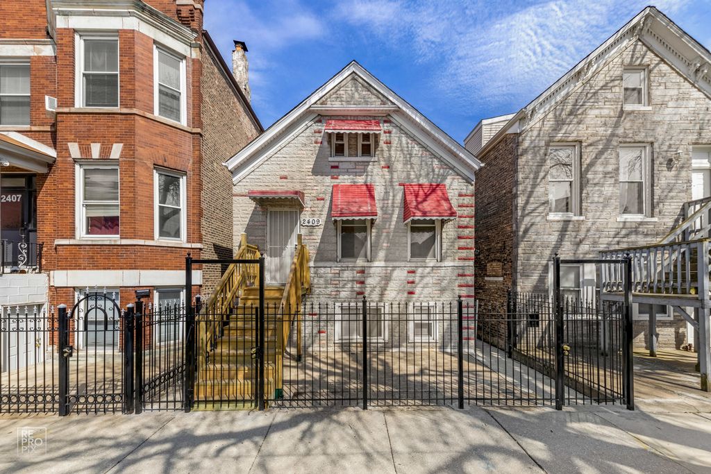 2409 S Spaulding Avenue 1, Chicago, IL 60623