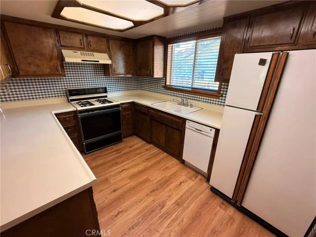 411 E Fairway Boulevard, Big Bear City, CA 92314