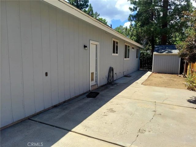 411 E Fairway Boulevard, Big Bear City, CA 92314
