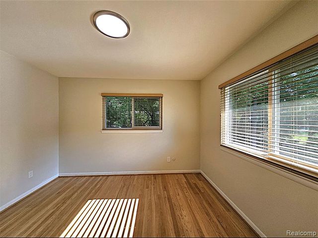 7120 Pebblecreek Road, West Bloomfield, MI 48322