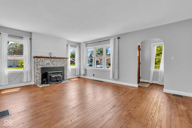 314 W Main Street, Jamestown, IN 46147
