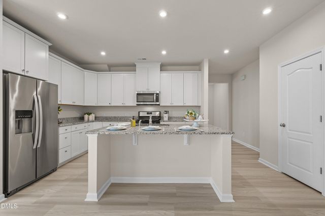 509 Oaks End Drive, Holly Springs, NC 27540