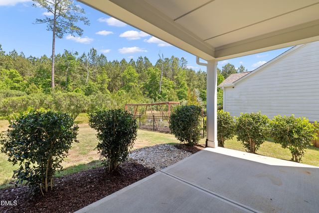 509 Oaks End Drive, Holly Springs, NC 27540