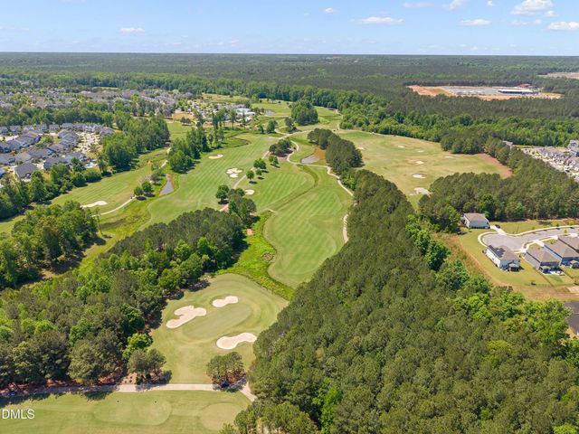 509 Oaks End Drive, Holly Springs, NC 27540