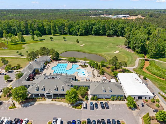 509 Oaks End Drive, Holly Springs, NC 27540