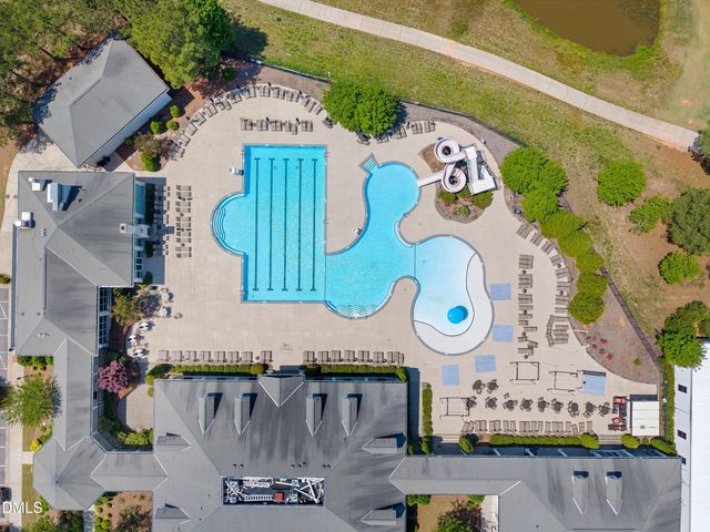 509 Oaks End Drive, Holly Springs, NC 27540