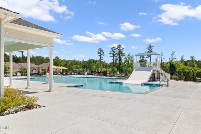 509 Oaks End Drive, Holly Springs, NC 27540