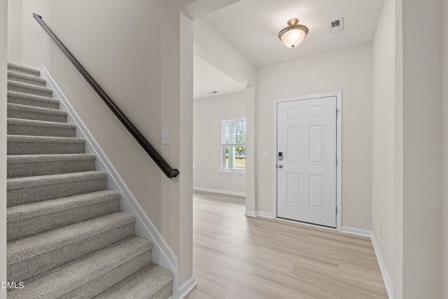 509 Oaks End Drive, Holly Springs, NC 27540