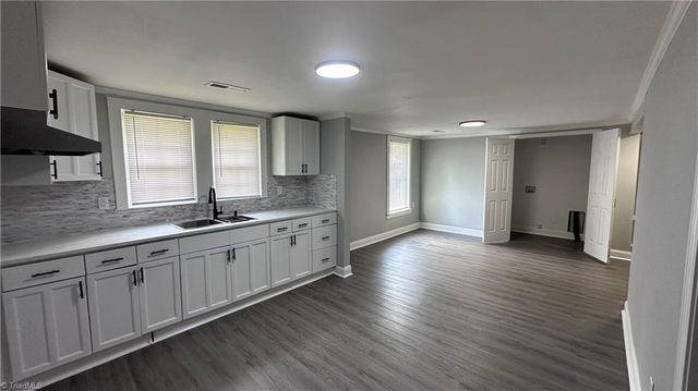 1013 Duke Street, Greensboro, NC 27406