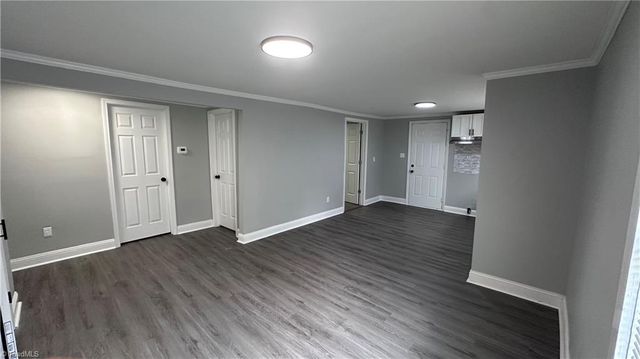 1013 Duke Street, Greensboro, NC 27406