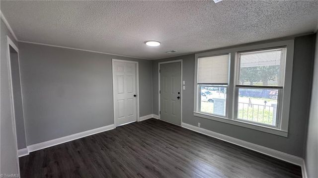 1013 Duke Street, Greensboro, NC 27406