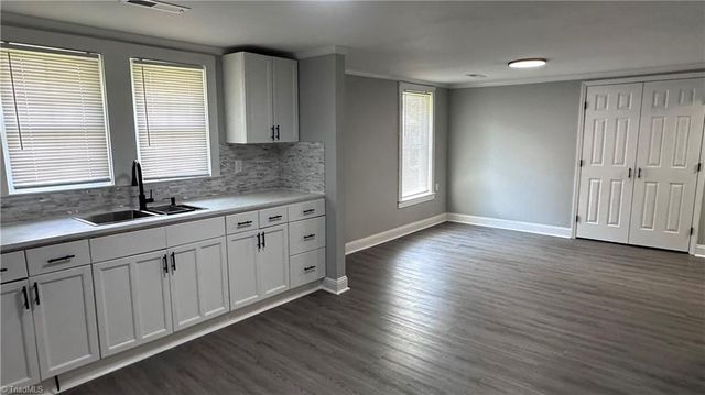 1013 Duke Street, Greensboro, NC 27406